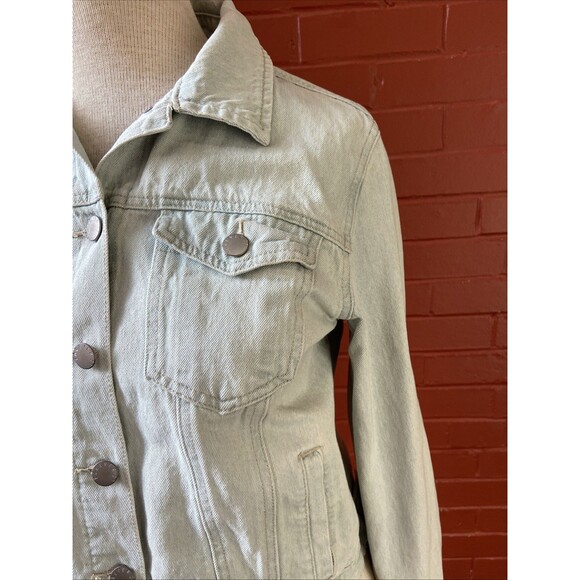 Essential Denim Size S Crop Jean Jacket Light Wash Button Pockets & Side Pockets - Picture 7 of 16